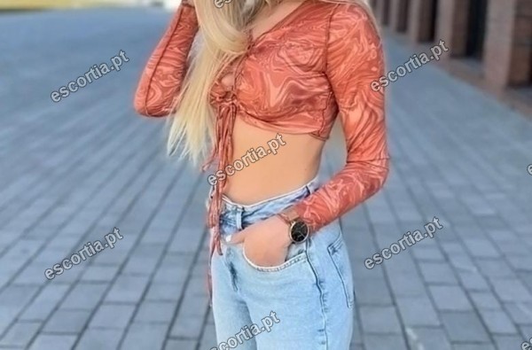 Júlia photo 3