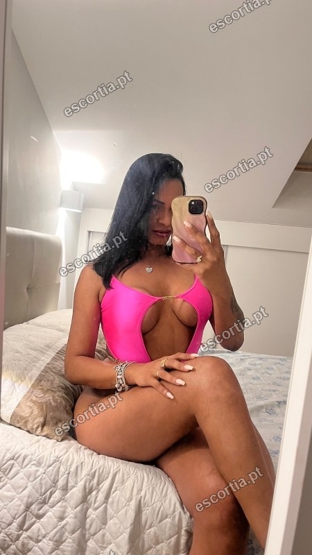 Cláudia escort Marquês de pombal