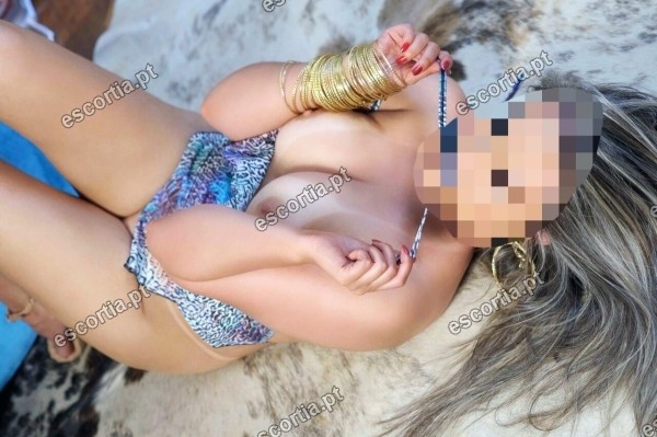 Leonor photo 2