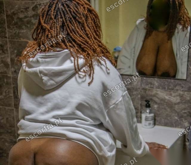 Sabrina escort Porto