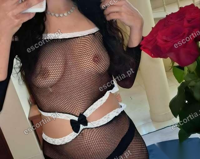 Tânia escort Almada