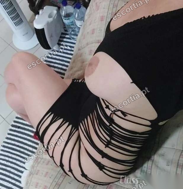 Leonor photo 3