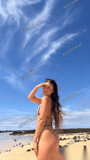 Lara photo 4