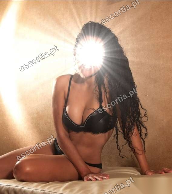 Sabrina photo 3