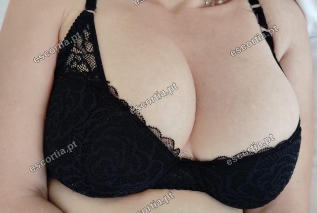 Raquel photo 3