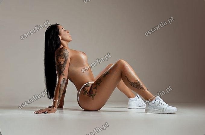 Sara photo 6