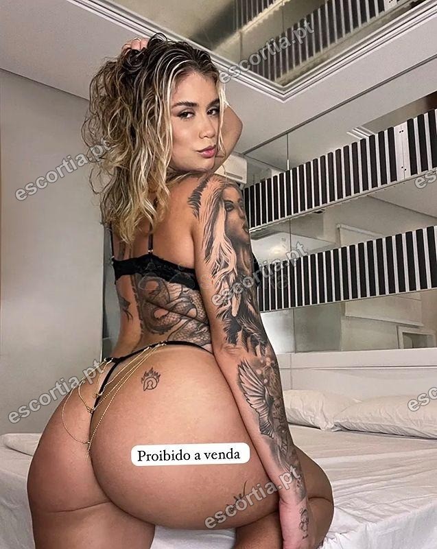 Lara photo 2