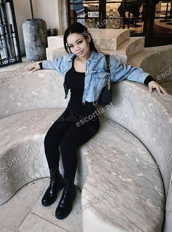 Raquel photo 9