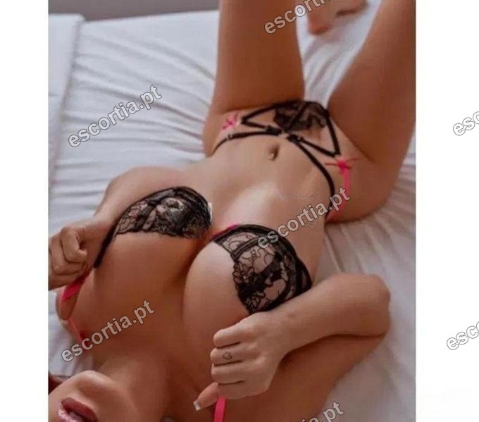 Júlia escort Viana do Castelo