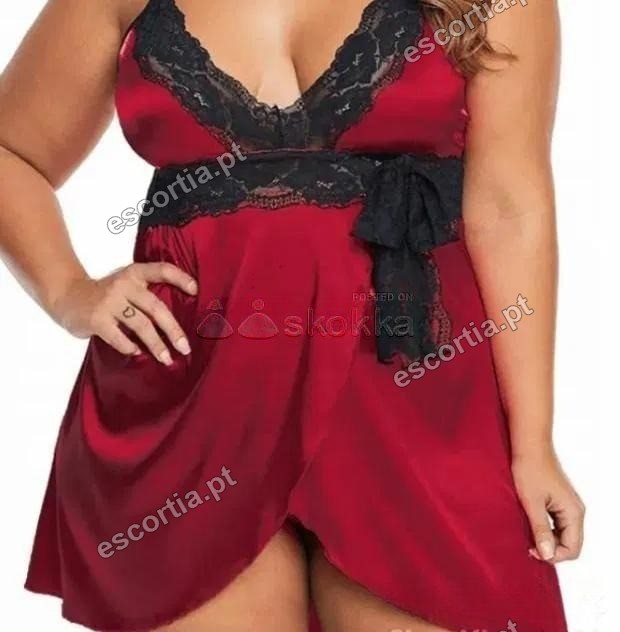 Letícia photo 2